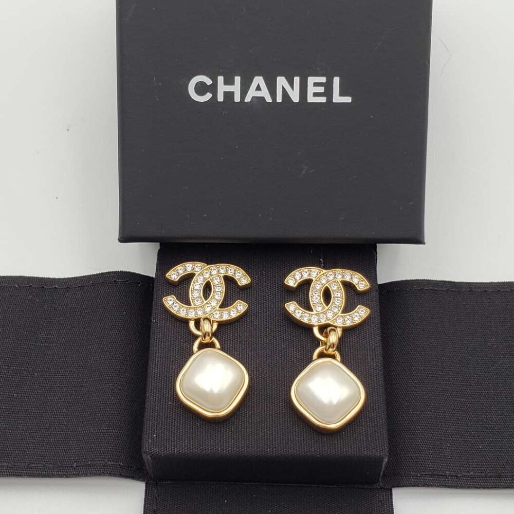 Authentic Chanel CC Gold Crystal Drop Earrings W/ Pearl Accent –Luxury Statement
